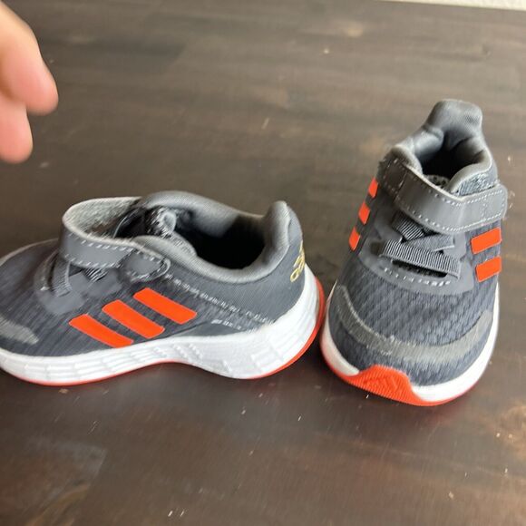 Nike Flex Toddler 4C Lot of 2 Adidas 4K Shoes Baby Sneakers Gray AT4665-001 - Picture 12 of 16